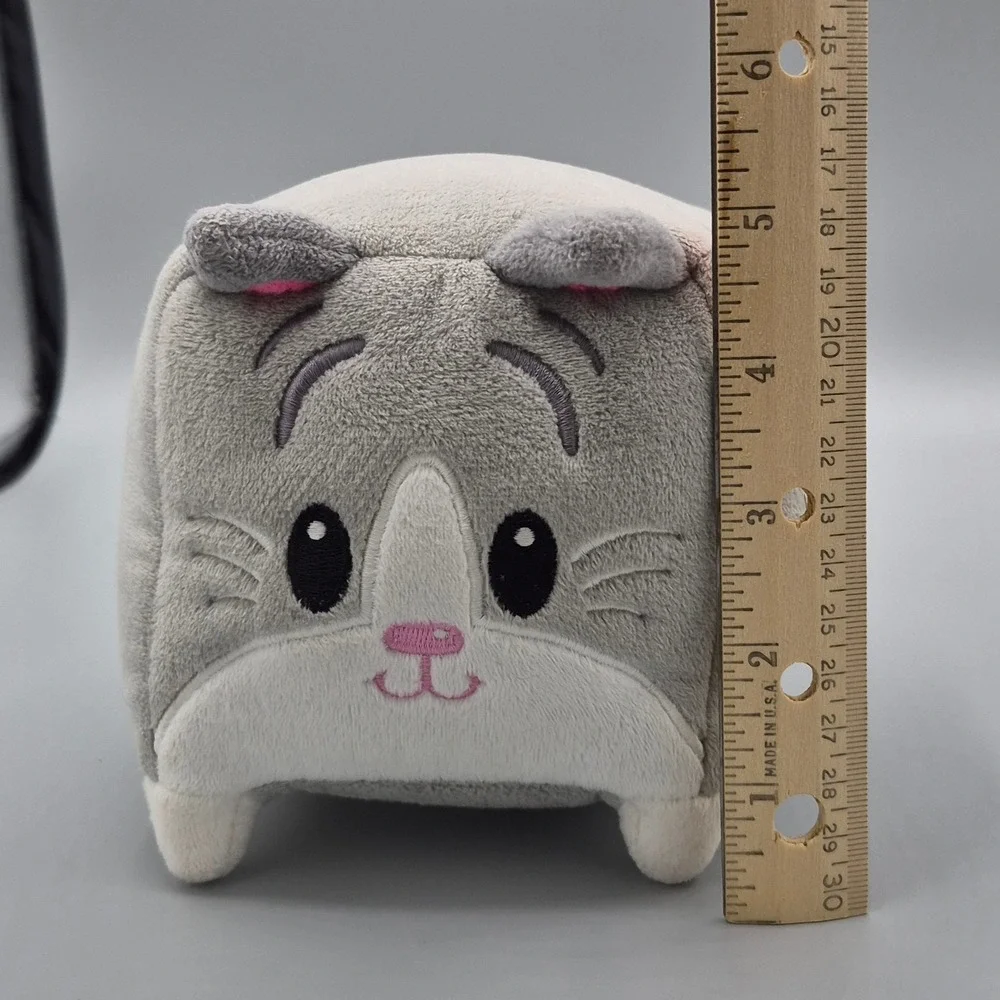 American Greetings Gray Cat Cube Plush Stuffed Animal Square Kitten Toy White